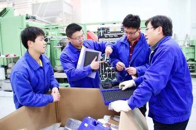 沈幣:勞模引&ldquo;創(chuàng)&rdquo;鑄就中鈔夢_軍事_網(wǎng)